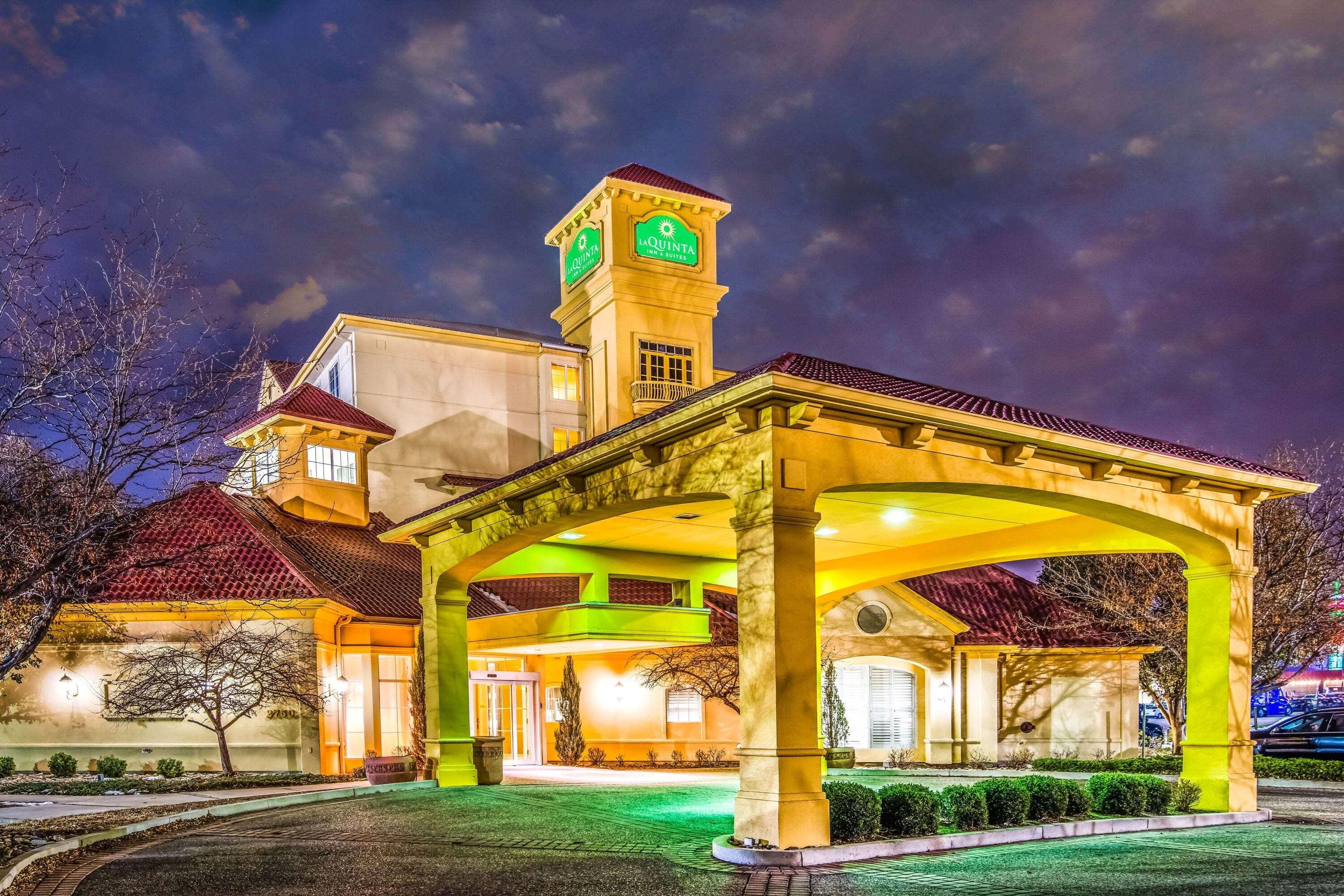 La Quinta By Wyndham Colorado Springs South Airport Hotel Exterior foto